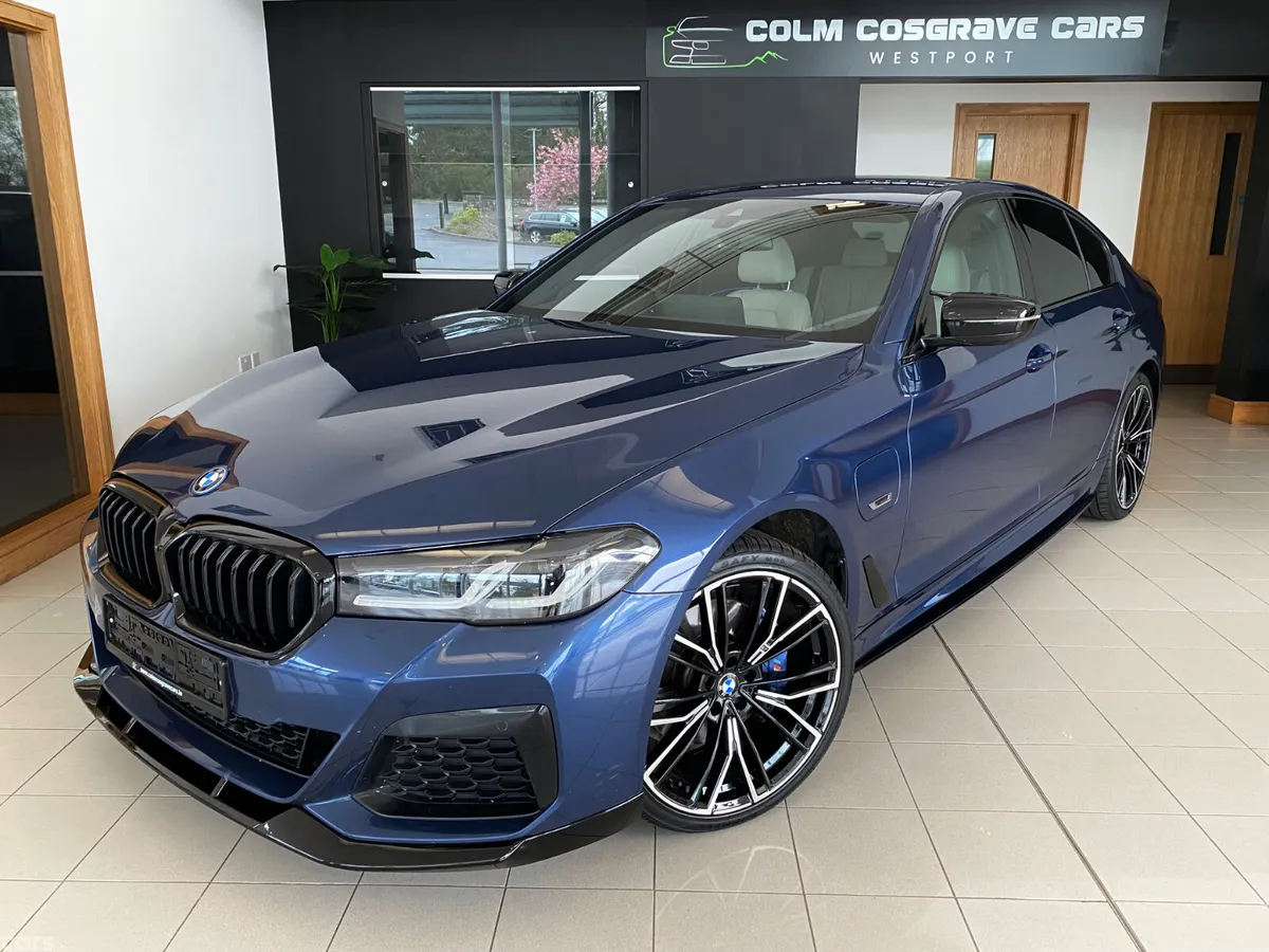 BMW 5-Series Saloon, Petrol Plug-in Hybrid, 2023, Blue