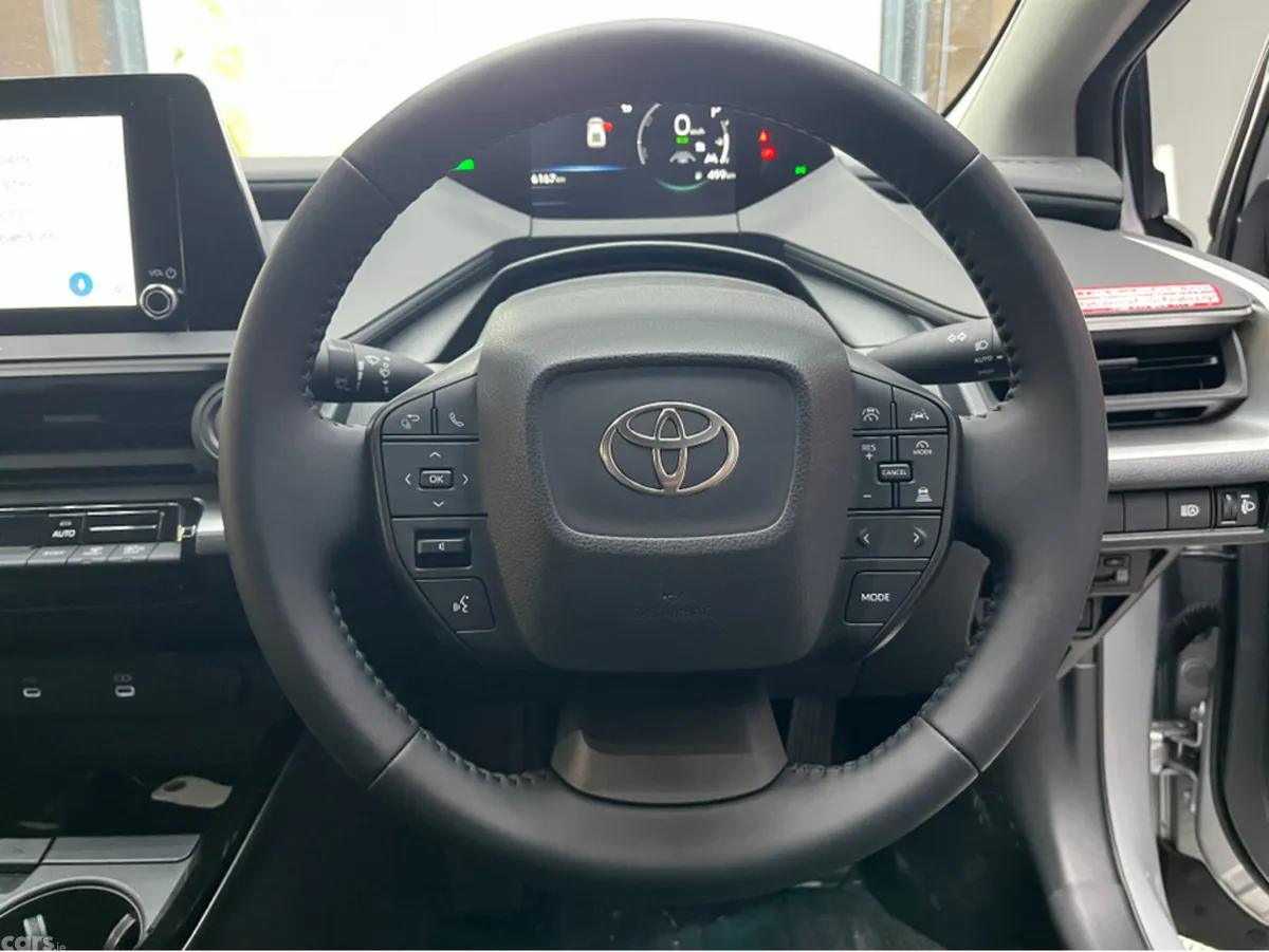 Toyota Prius Saloon, Petrol Hybrid, 2025, Silver