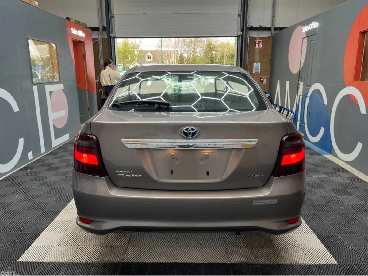 Toyota Corolla Saloon, Petrol Hybrid, 2025, Bronze