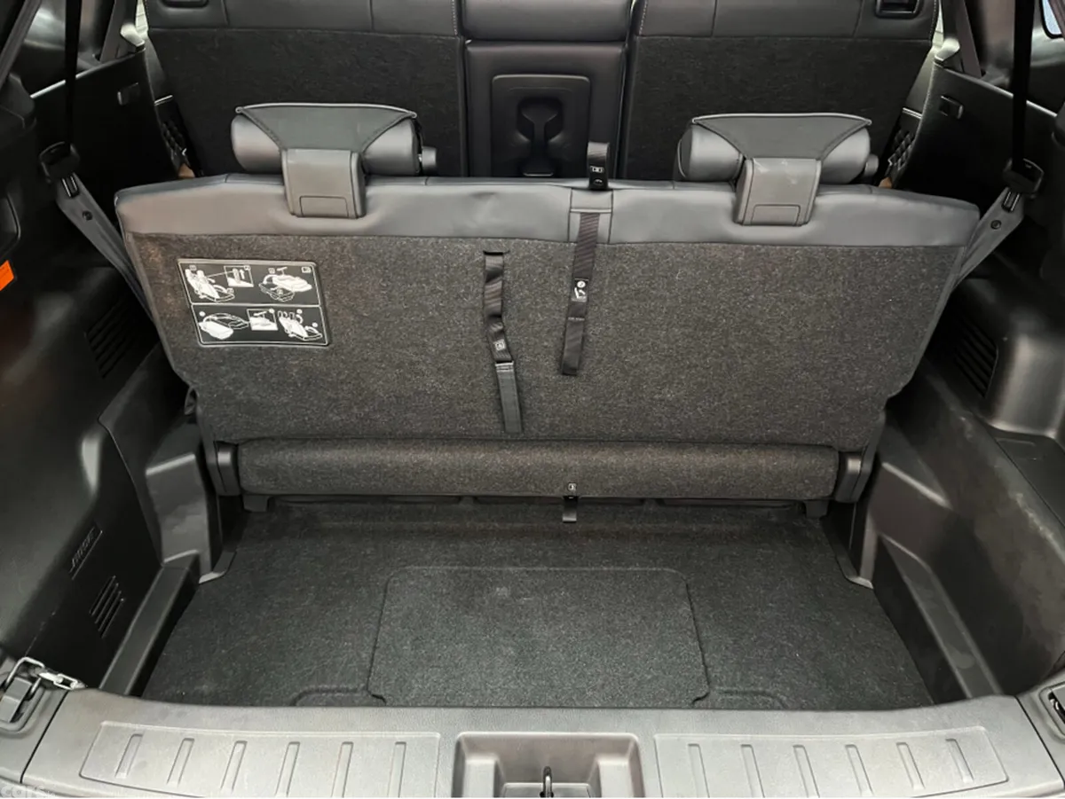 Mitsubishi Outlander SUV, Petrol Plug-in Hybrid, 2024, Black