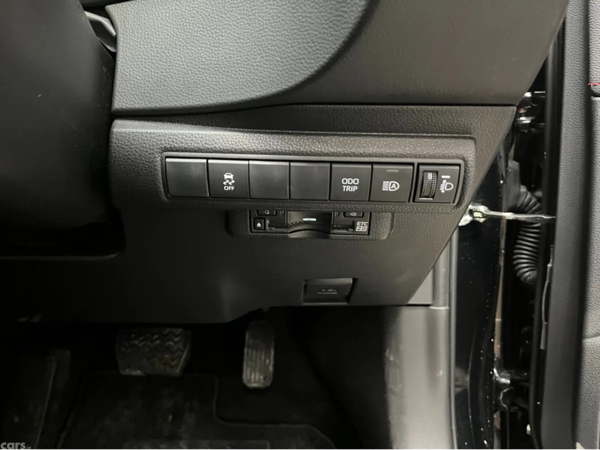 Toyota Corolla Hatchback, Petrol Hybrid, 2025, Black