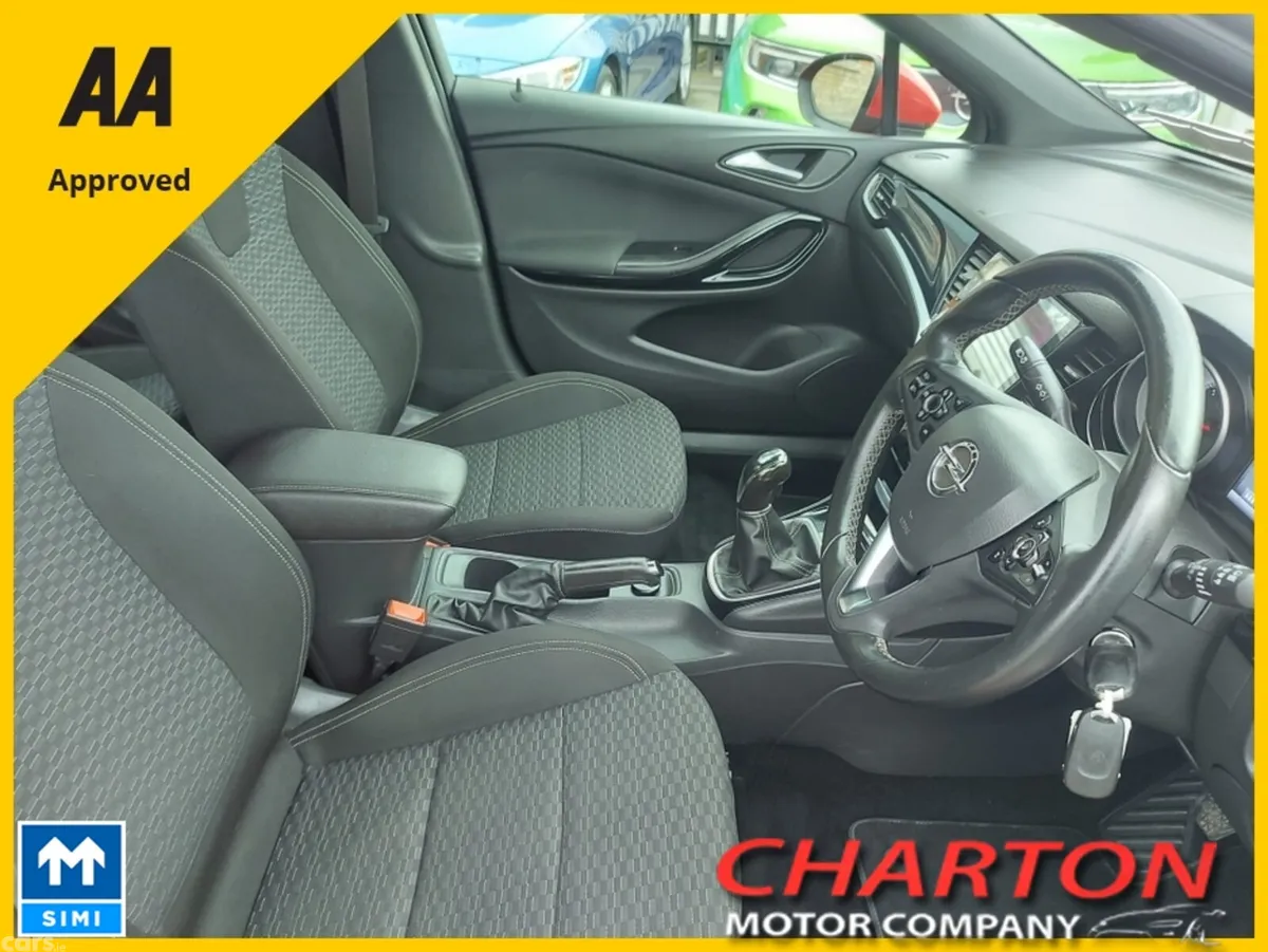 Opel Astra Hatchback, Diesel, 2016, Red