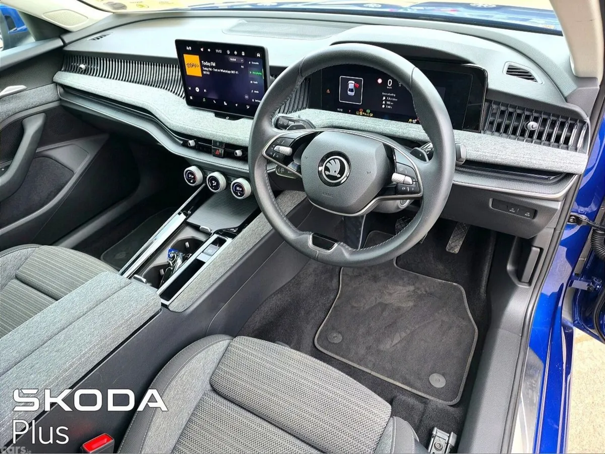 Skoda Superb Saloon, Diesel, 2025, Blue