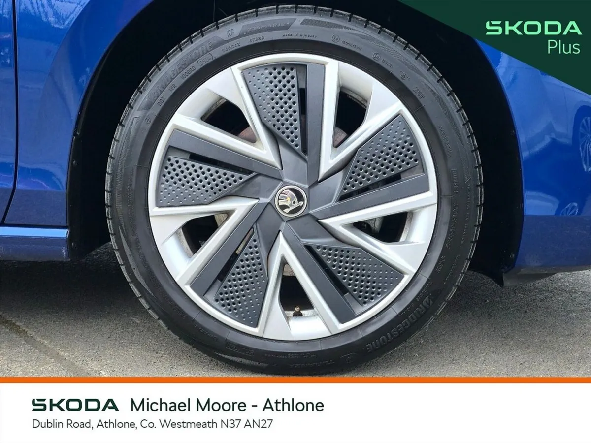Skoda Superb Saloon, Diesel, 2025, Blue