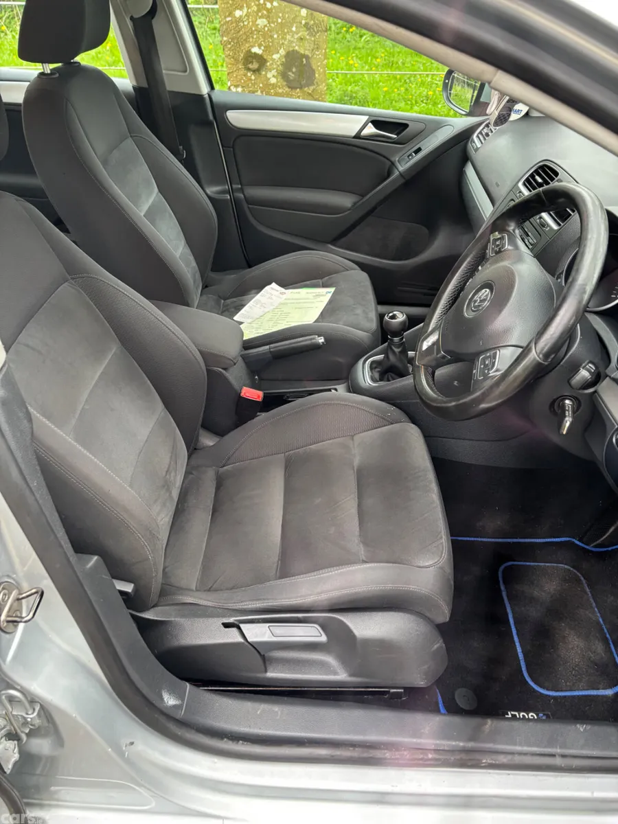 Volkswagen Golf Hatchback, Diesel, 2010, Silver