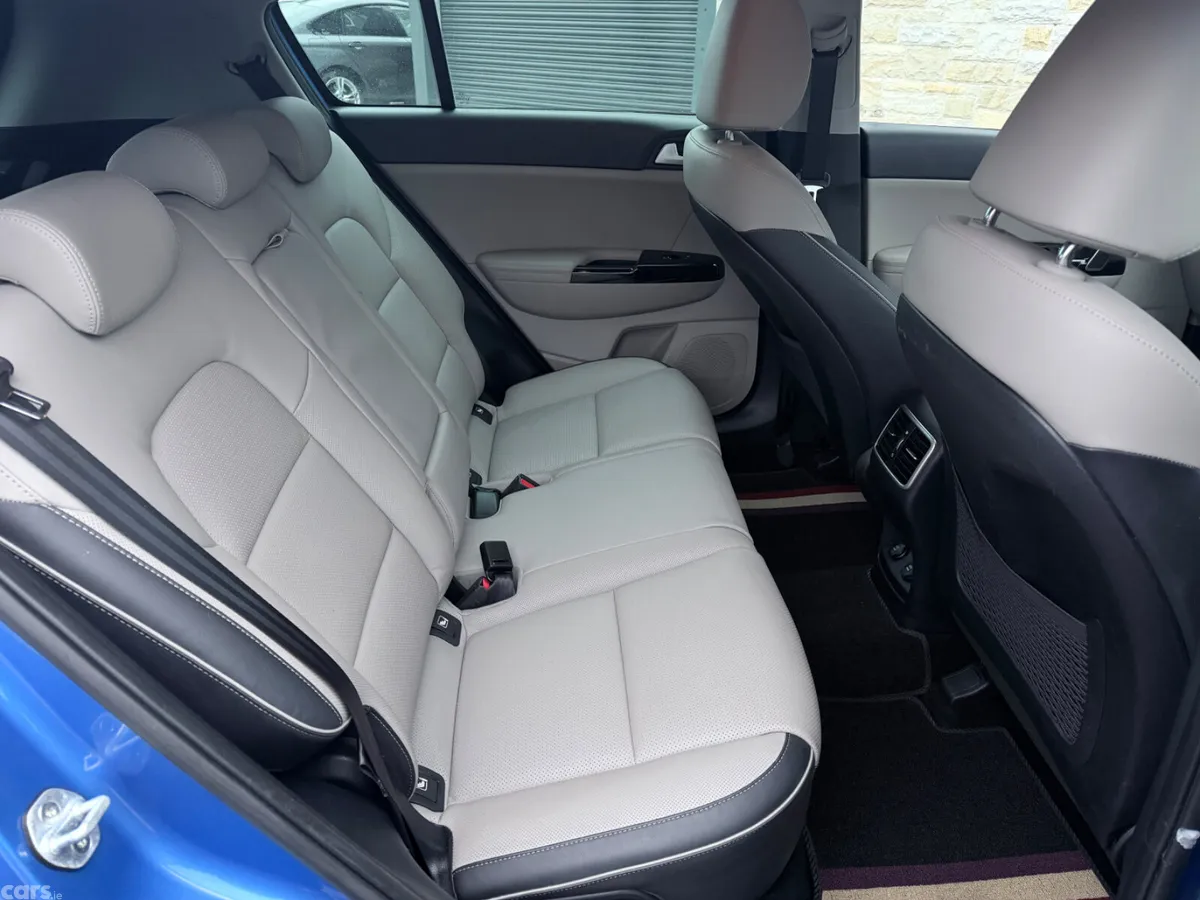 Kia Sportage SUV, Diesel, 2019, Blue