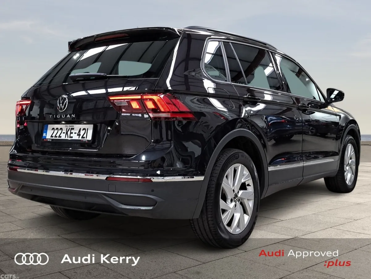Volkswagen Tiguan SUV, Diesel, 2022, Black