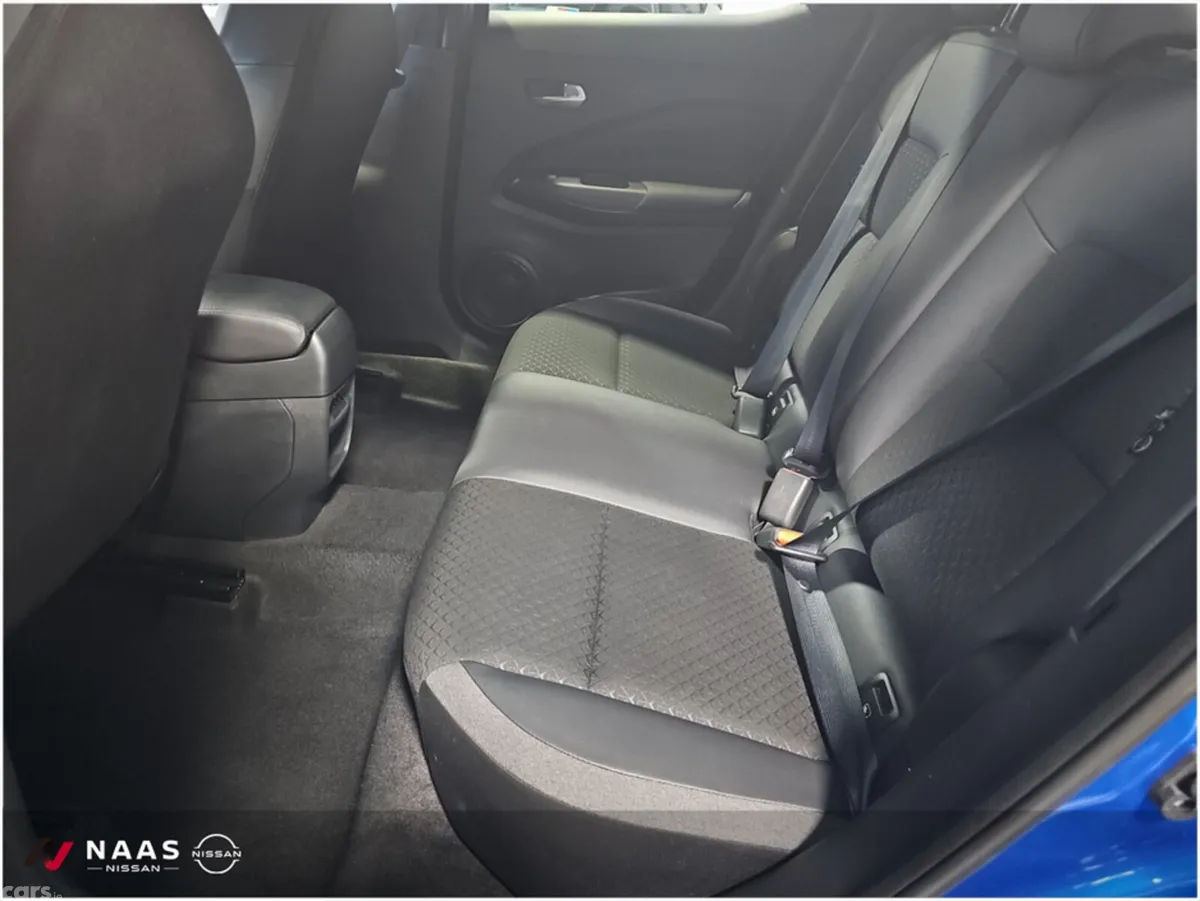 Nissan Juke MPV, Petrol, 2025, Blue