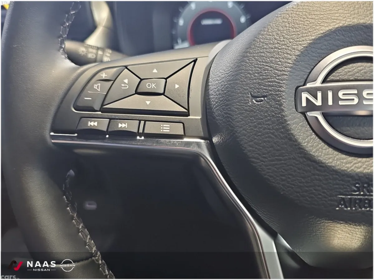 Nissan Juke MPV, Petrol, 2025, Blue