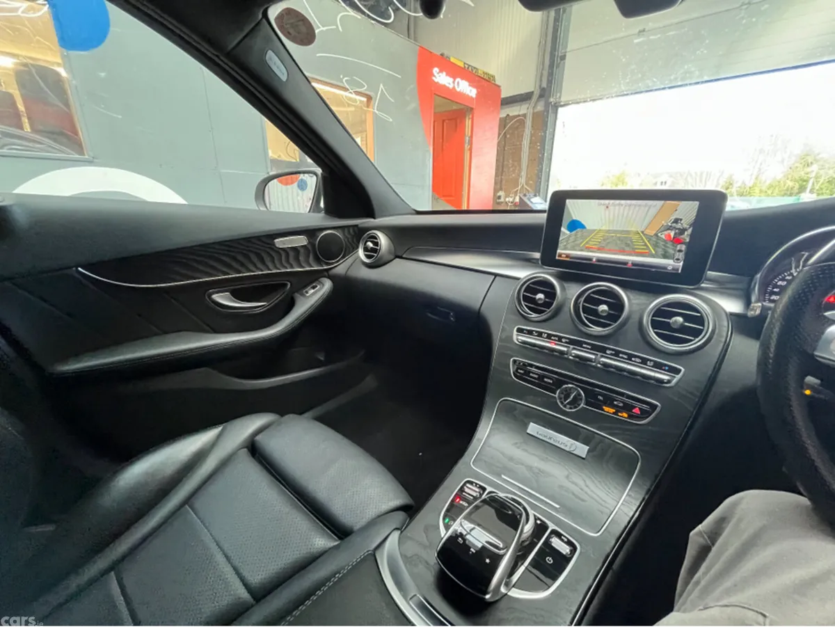 Mercedes-Benz C-Class Saloon, Diesel, 2018, White
