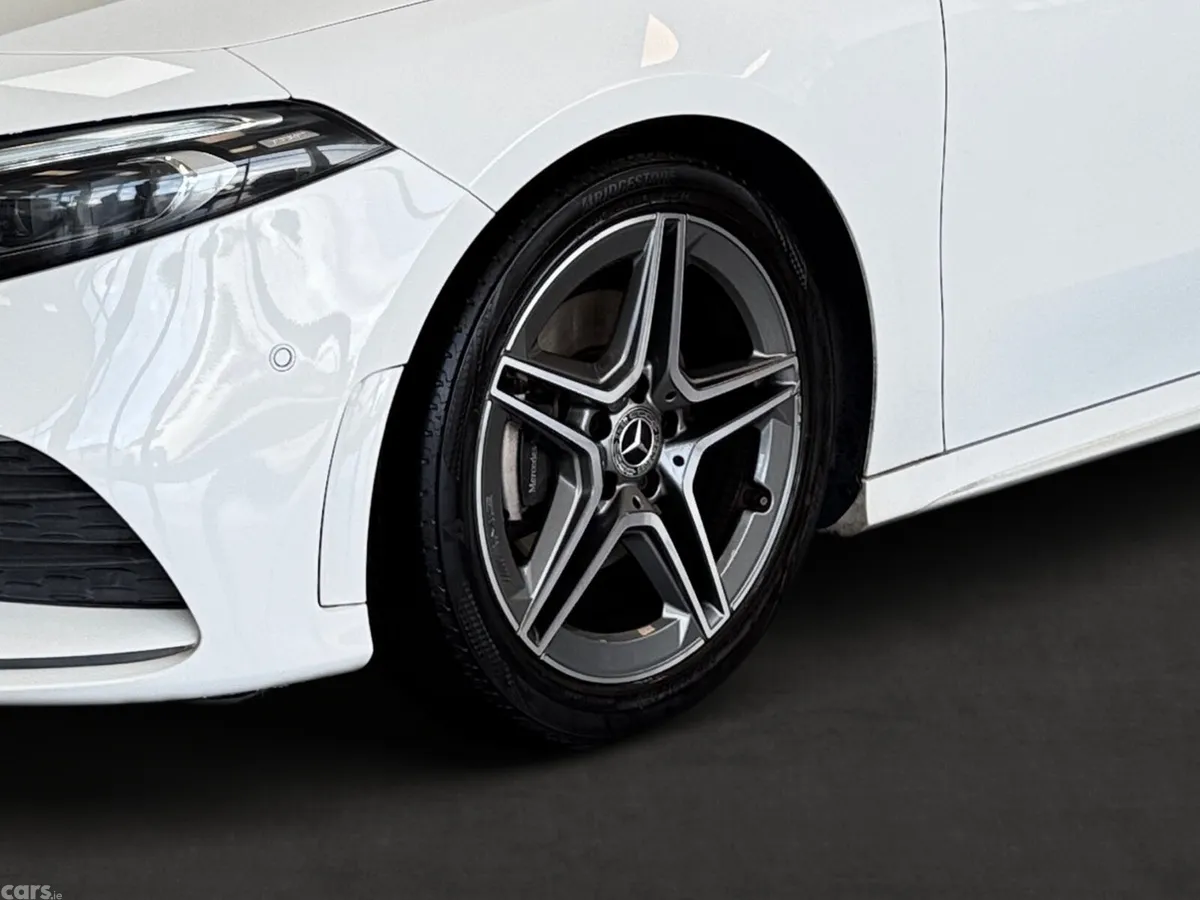 Mercedes-Benz A-Class Hatchback, Diesel, 2019, White