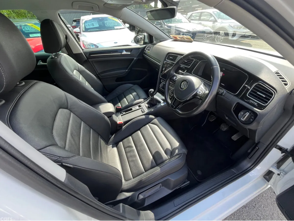Volkswagen Golf Hatchback, Diesel, 2020, White