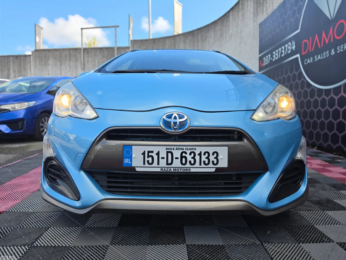 Toyota Aqua Hatchback, Petrol Hybrid, 2015, Blue