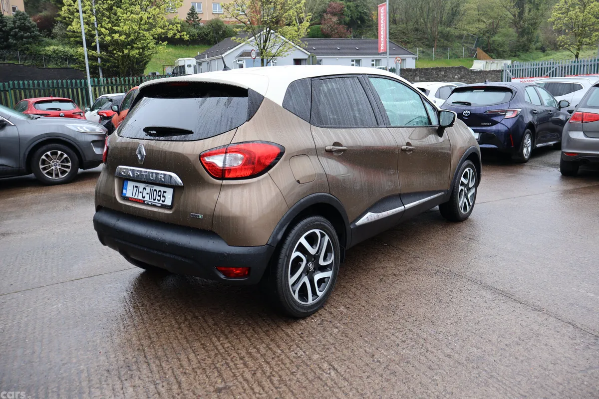 Renault Captur Hatchback, Diesel, 2017, Brown