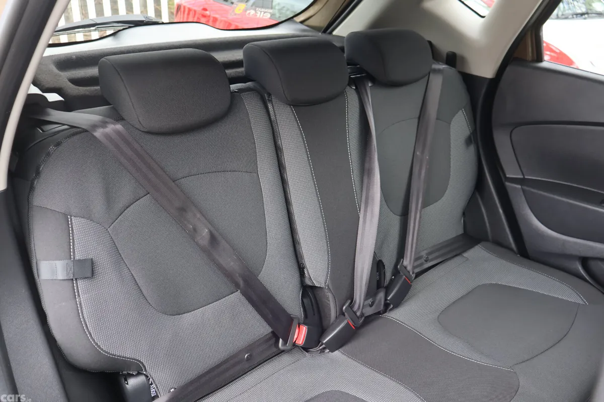 Renault Captur Hatchback, Diesel, 2017, Brown