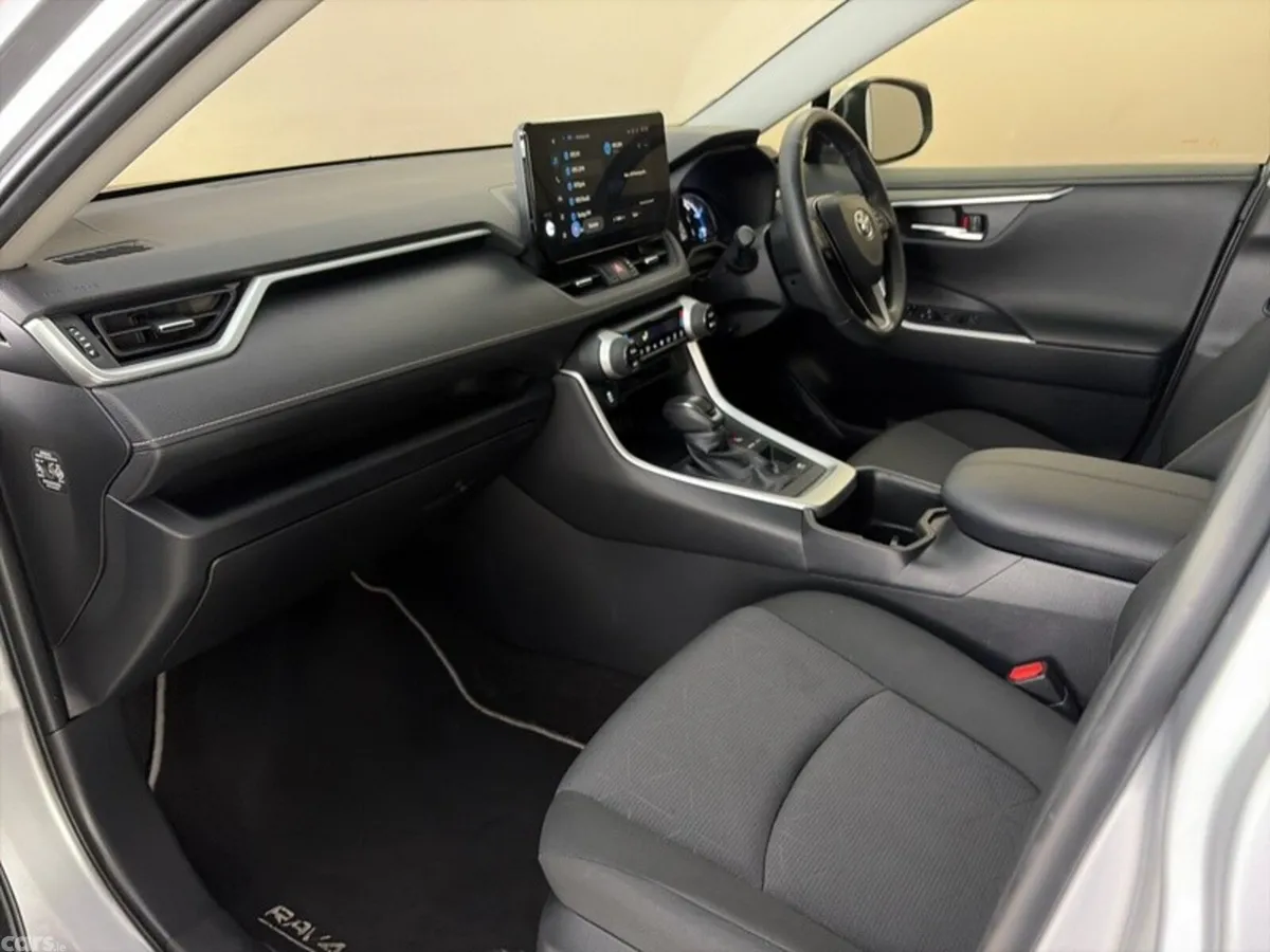 Toyota RAV4 SUV, Petrol Hybrid, 2024, Silver