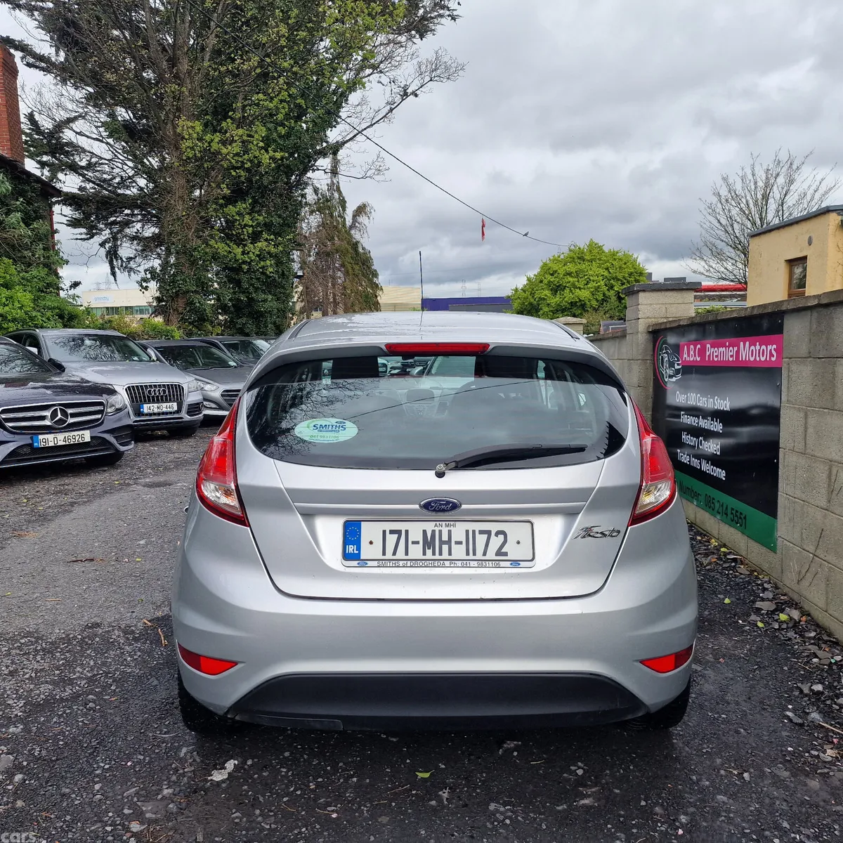 Ford Fiesta Hatchback, Petrol, 2017, Grey
