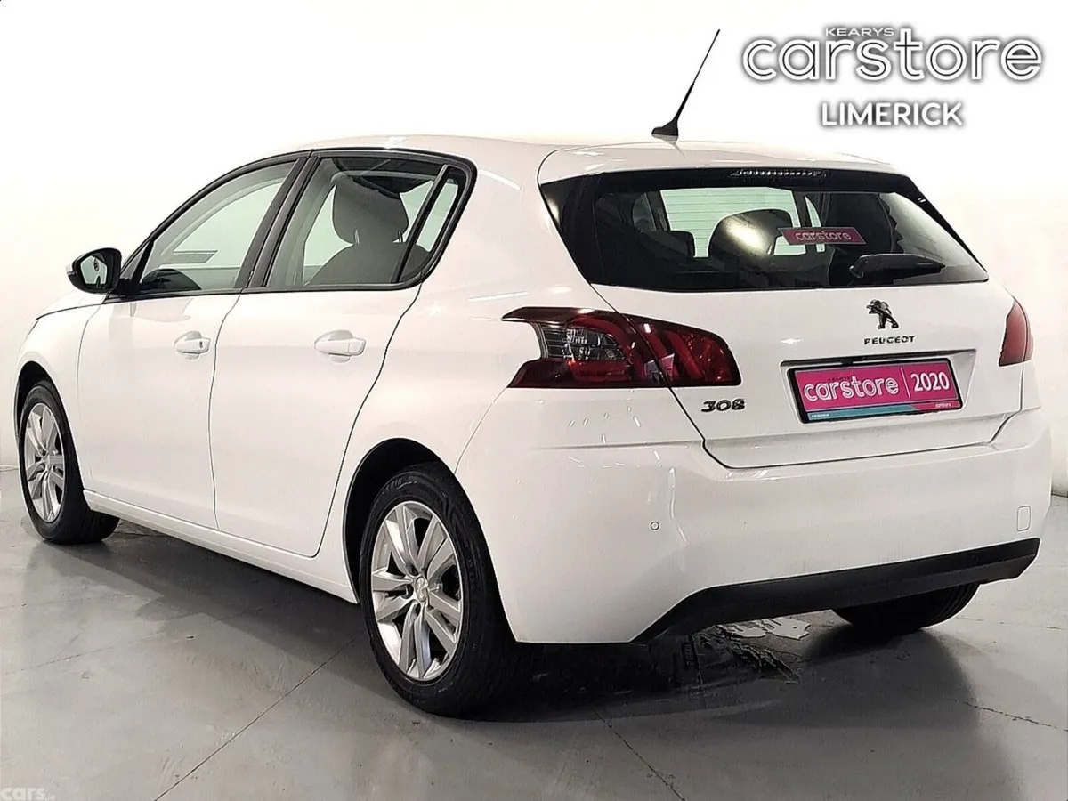 Peugeot 308 Hatchback, Petrol, 2020, White