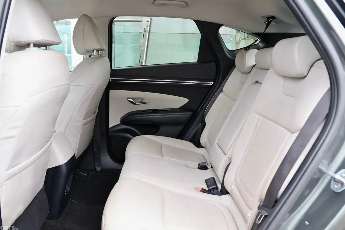 Hyundai Tucson SUV, Petrol Plug-in Hybrid, 2021, Grey