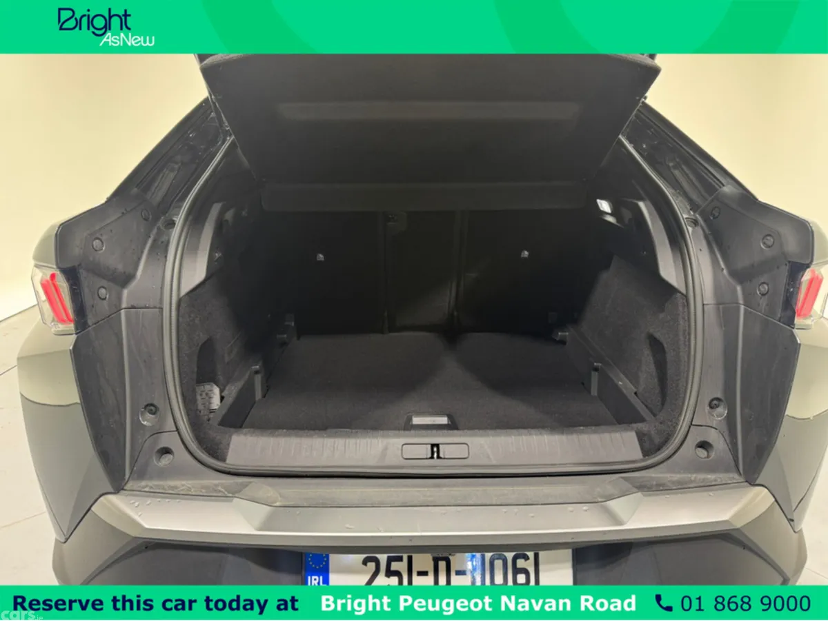Peugeot 3008 MPV, Petrol Hybrid, 2025, Grey
