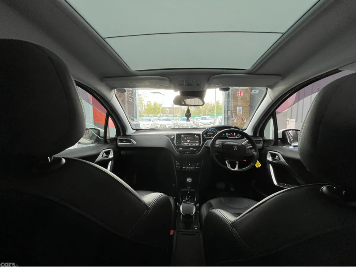 Peugeot 2008 SUV, Petrol, 2020, White