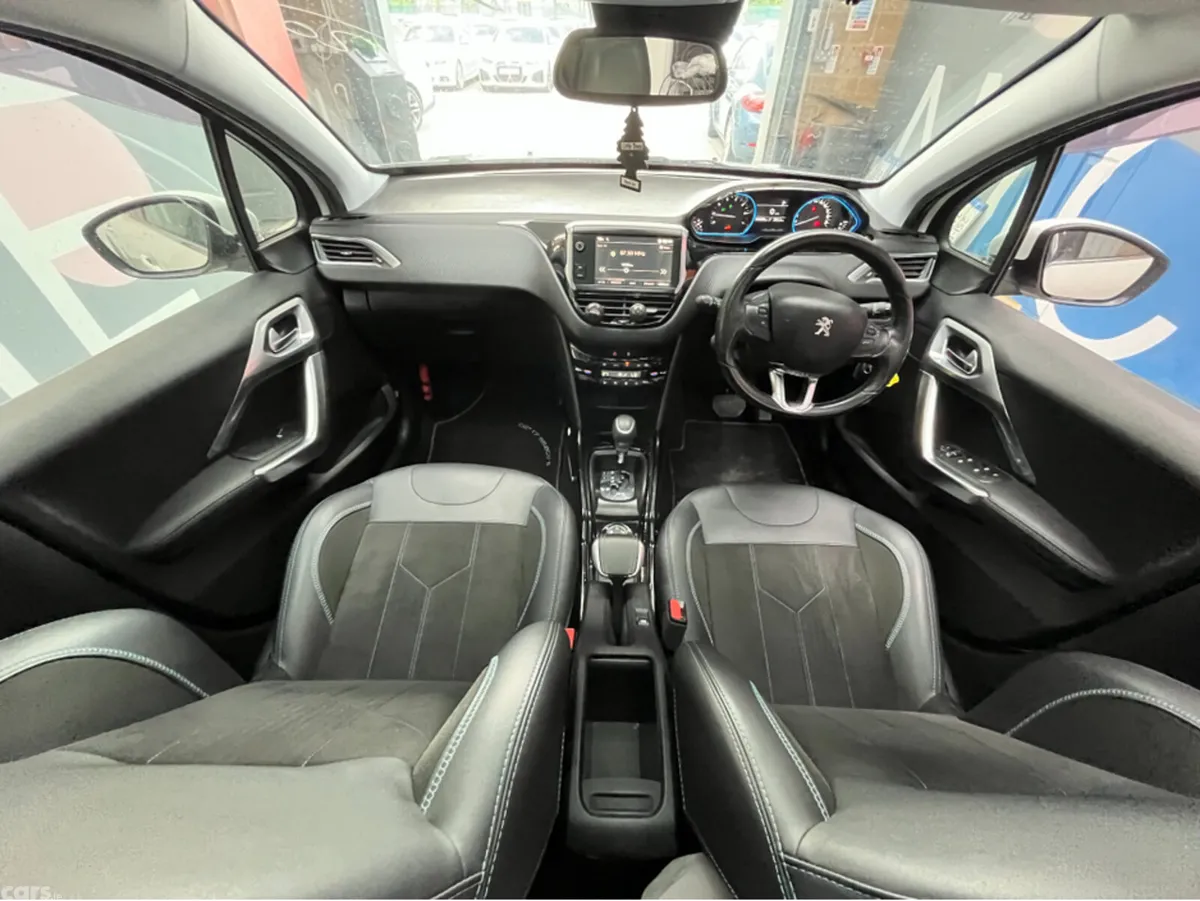 Peugeot 2008 SUV, Petrol, 2020, White