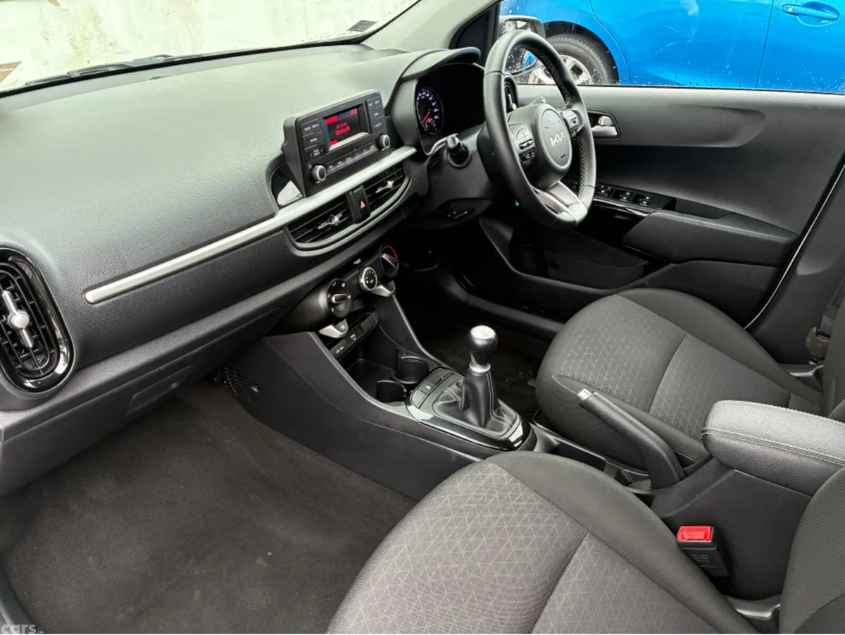 Kia Picanto Hatchback, Petrol, 2023, Yellow