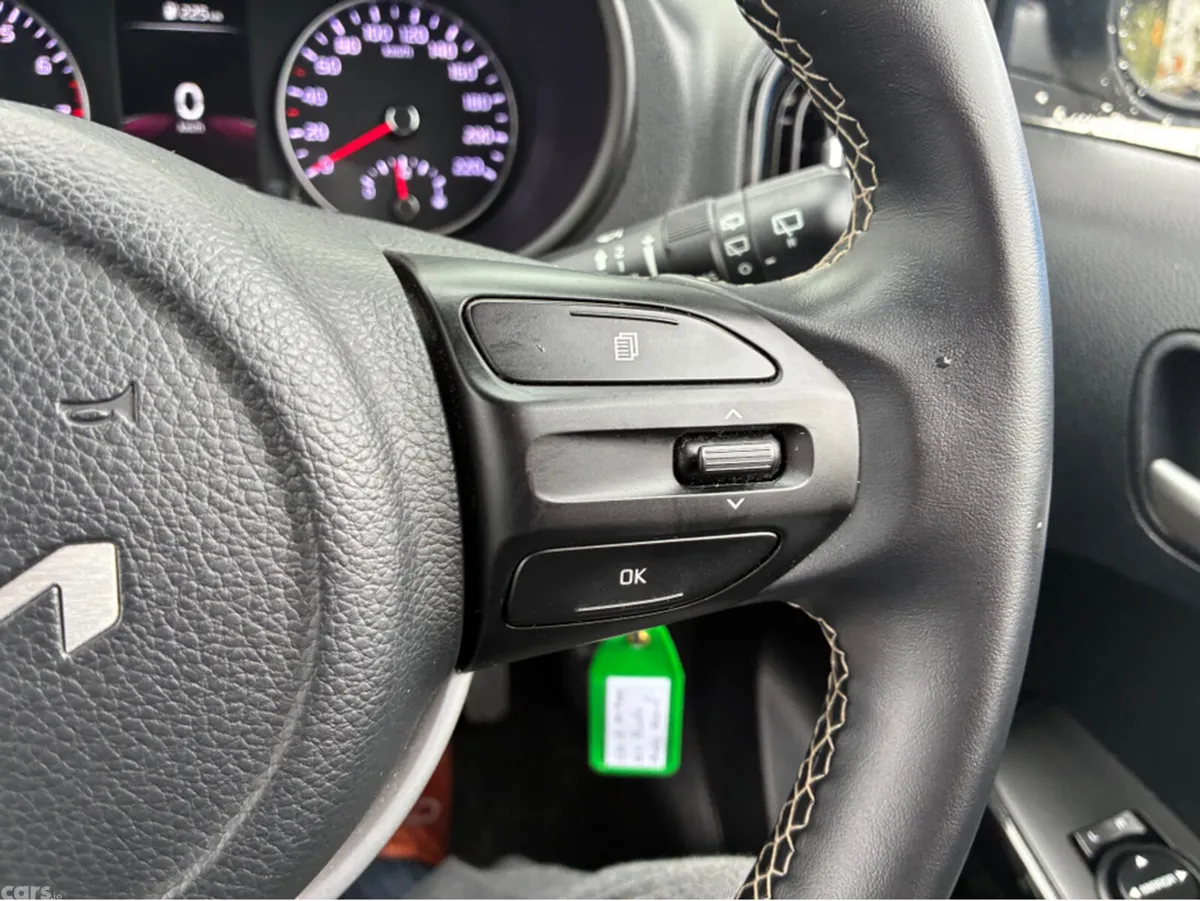 Kia Picanto Hatchback, Petrol, 2023, Yellow