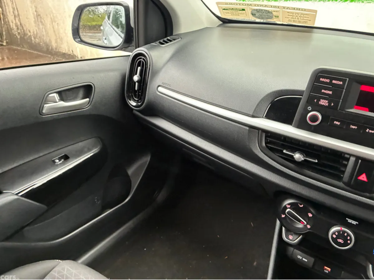 Kia Picanto Hatchback, Petrol, 2023, Grey