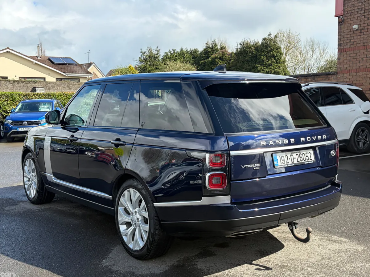 Land Rover Range Rover SUV, Petrol Plug-in Hybrid, 2019, Blue