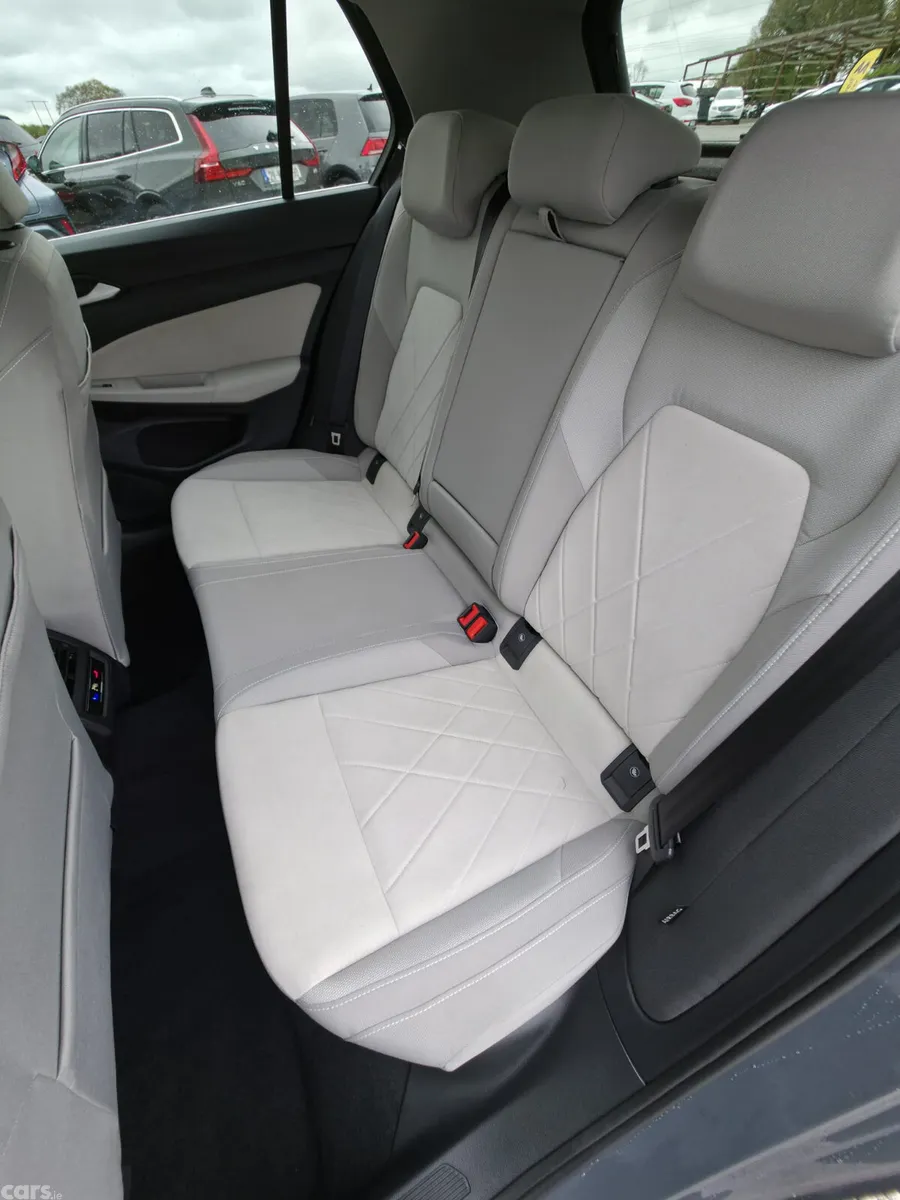 Volkswagen Golf Hatchback, Diesel, 2024, Grey
