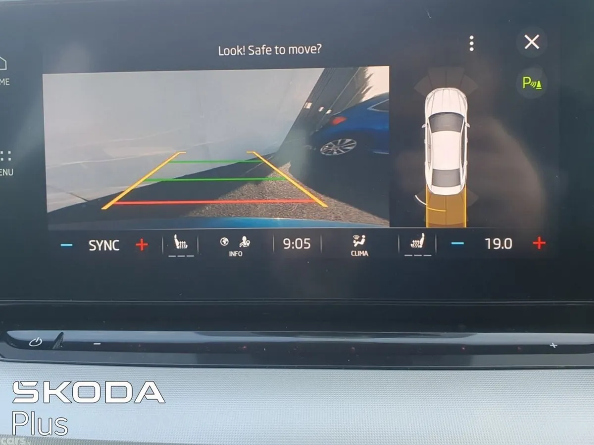 Skoda Octavia Saloon, Diesel, 2024, Blue