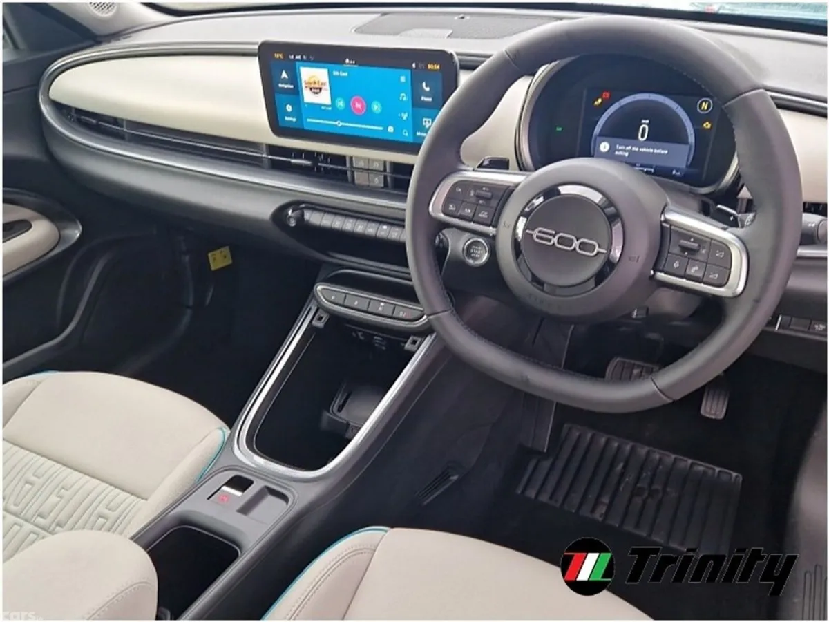 Fiat 600 Hatchback, Petrol Hybrid, 2026, Green