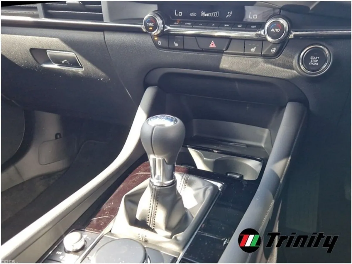 Mazda Mazda3 Saloon, Petrol, 2027, White