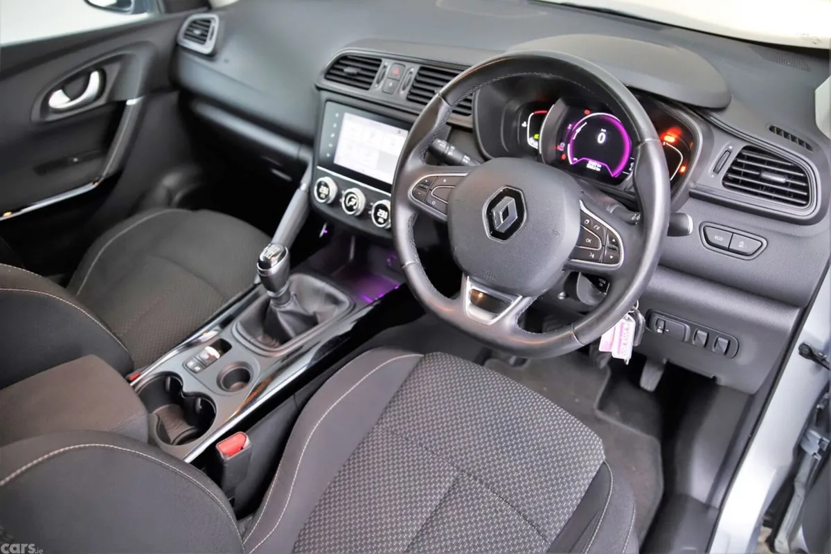 Renault Kadjar SUV, Diesel, 2020, Grey