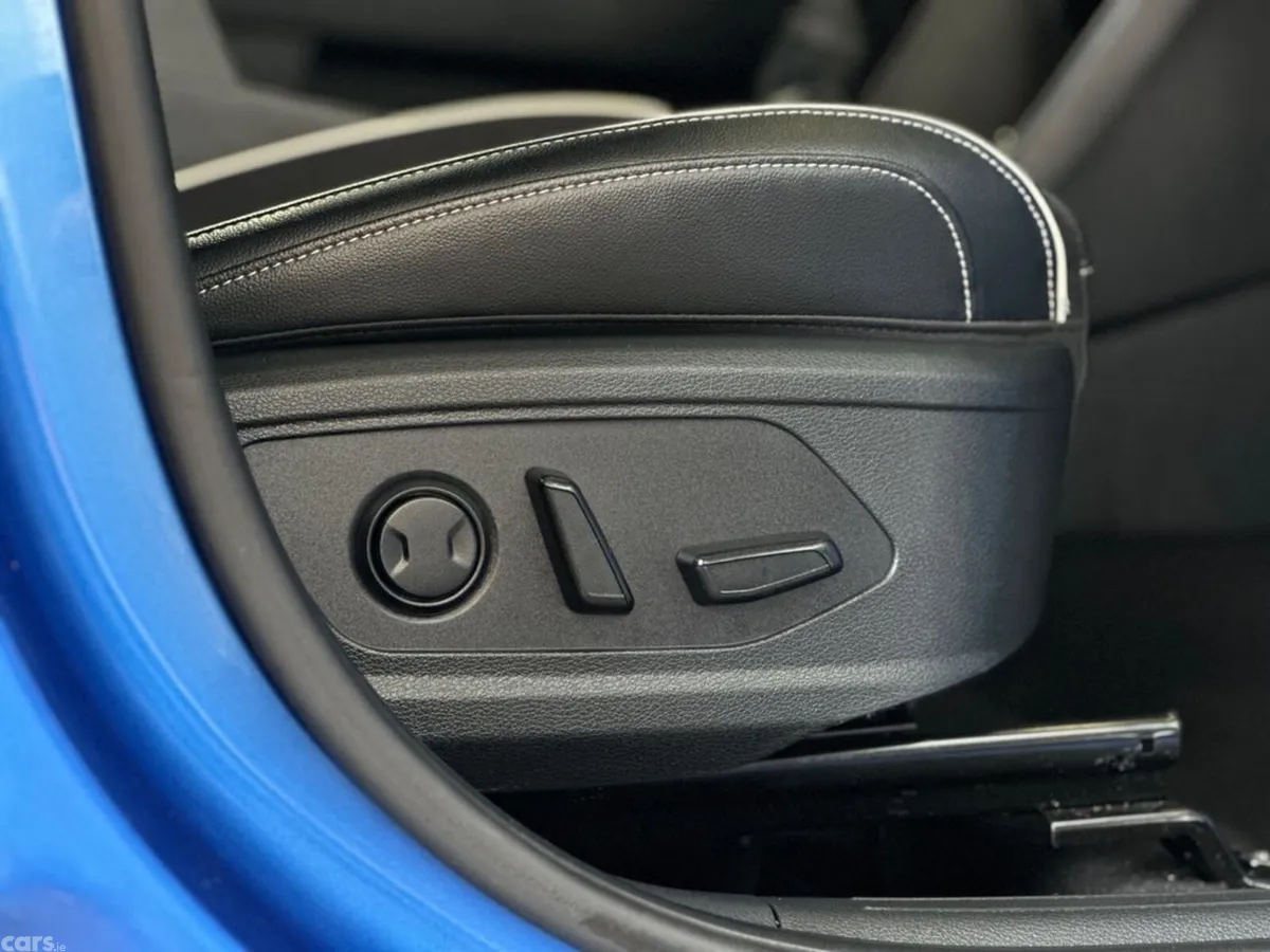 Kia Sportage SUV, Diesel Hybrid, 2025, Blue