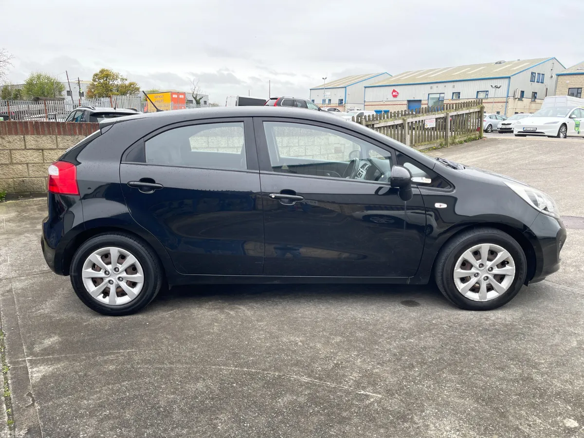 Kia Rio Hatchback, Petrol, 2012, Black