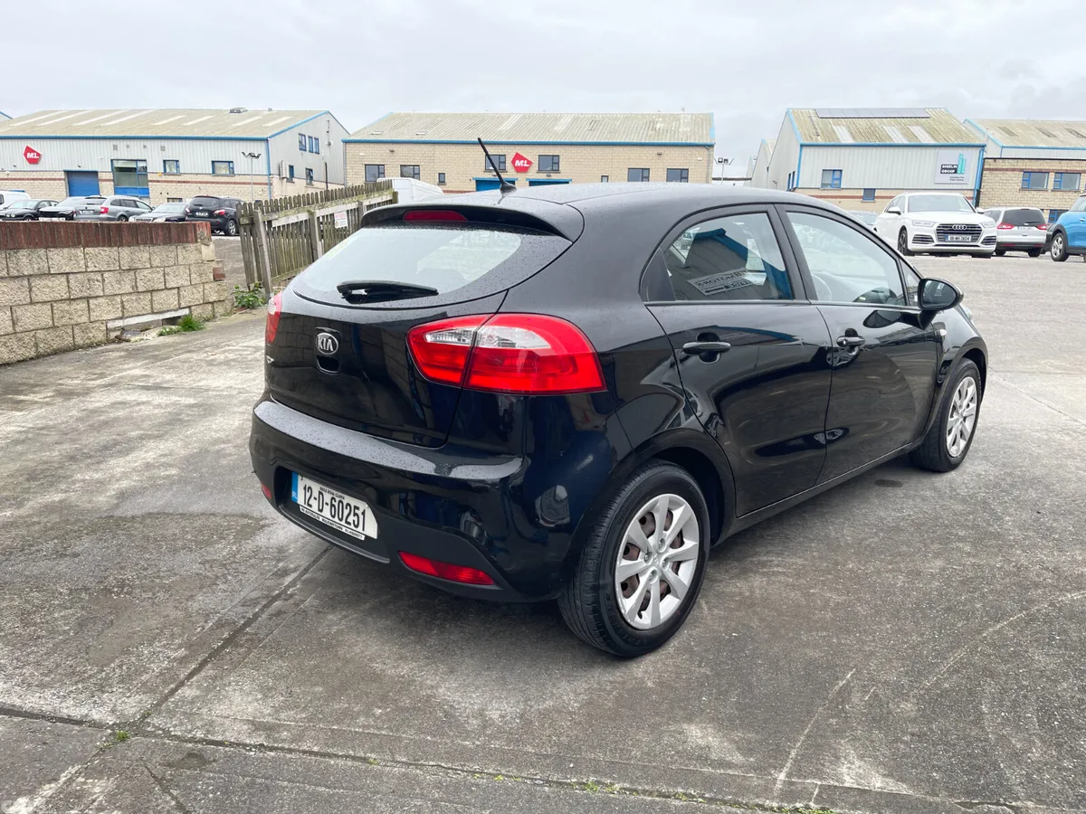 Kia Rio Hatchback, Petrol, 2012, Black