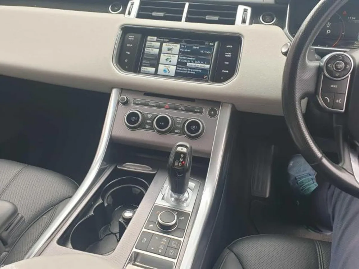 Land Rover Range Rover Sport SUV, Diesel, 2015, Black