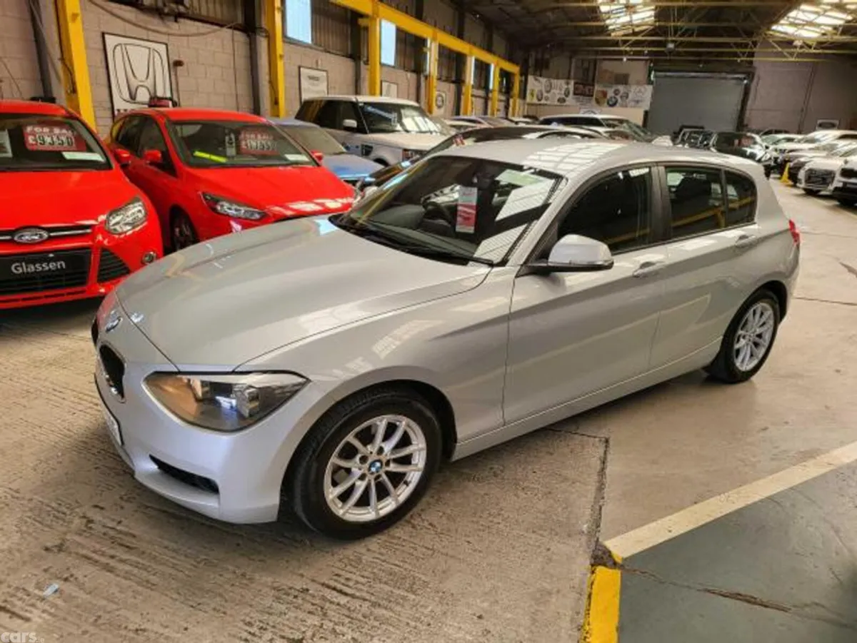 BMW 1-Series Hatchback, Diesel, 2014, Silver