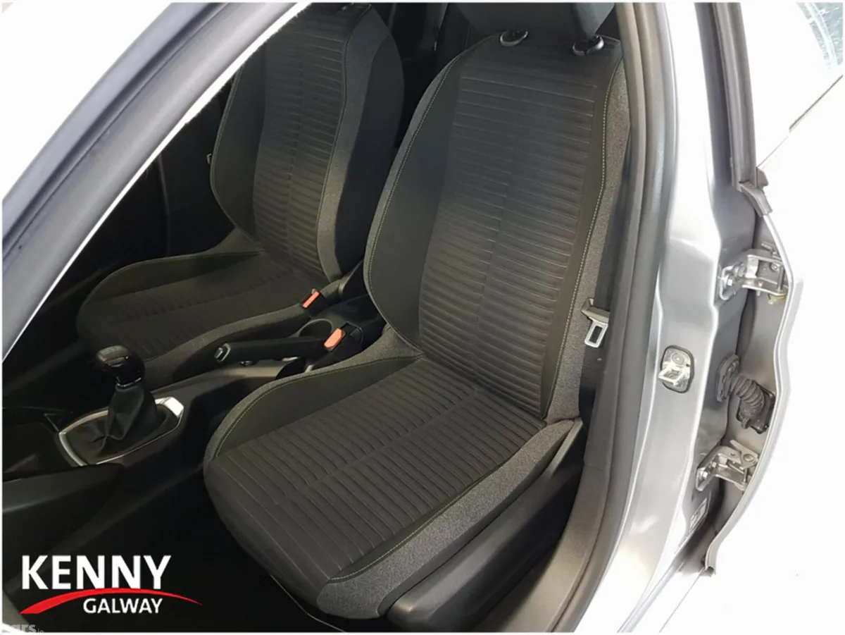 Peugeot 208 Hatchback, Petrol, 2025, Grey