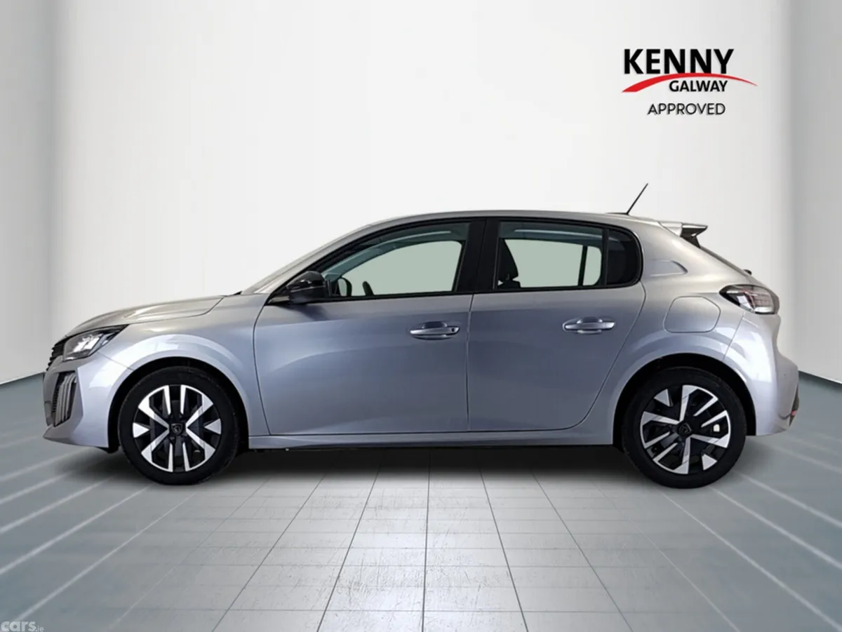 Peugeot 208 Hatchback, Petrol, 2025, Grey