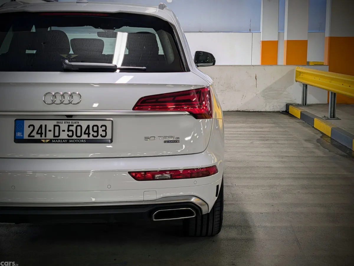 Audi Q5 SUV, Petrol Plug-in Hybrid, 2024, White