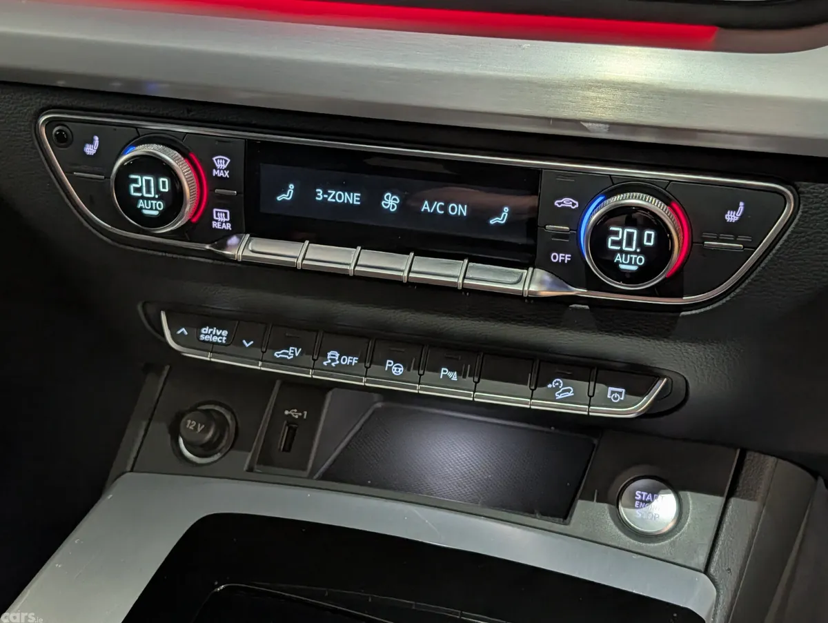 Audi Q5 SUV, Petrol Plug-in Hybrid, 2024, White