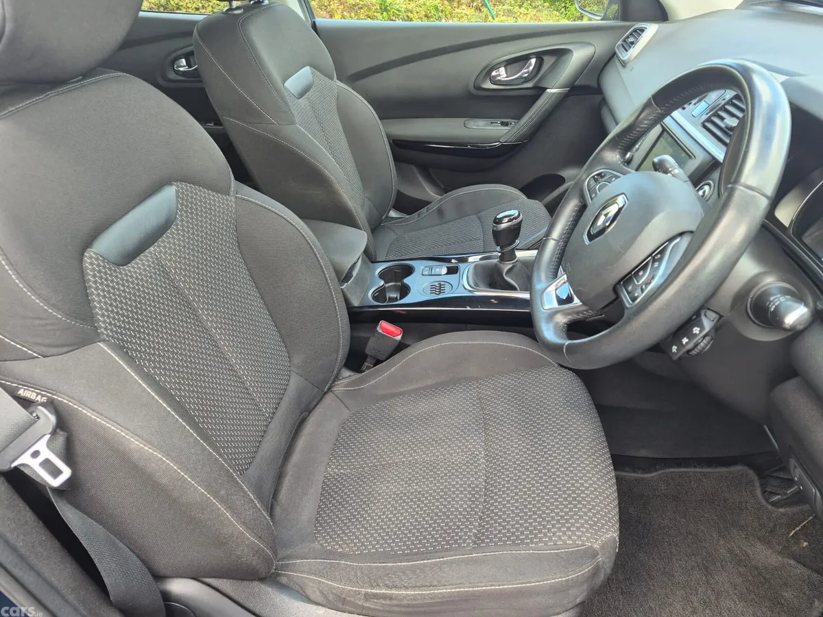 Renault Kadjar SUV, Diesel, 2016, Blue