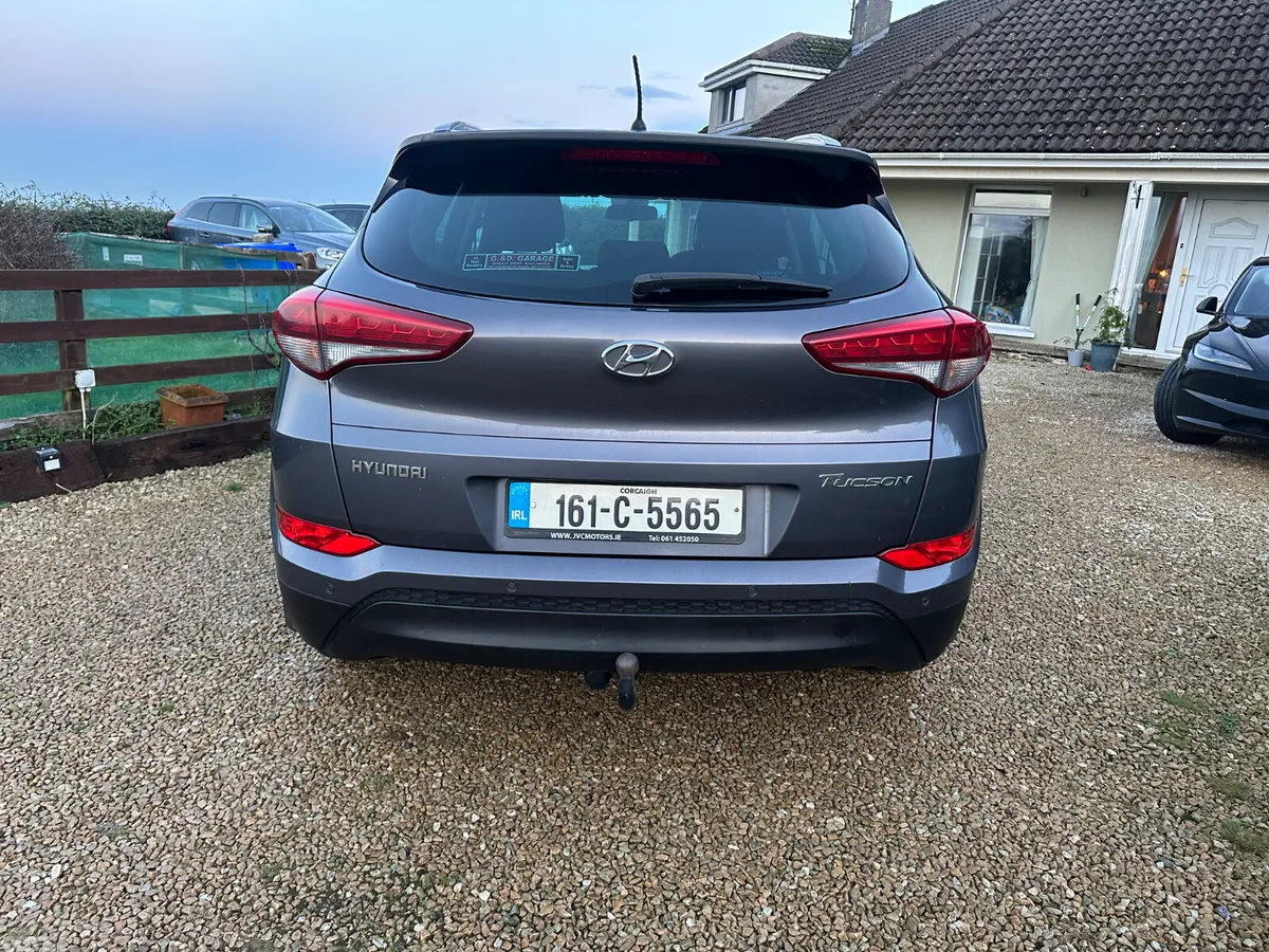 Hyundai Tucson SUV, Diesel, 2016, Grey