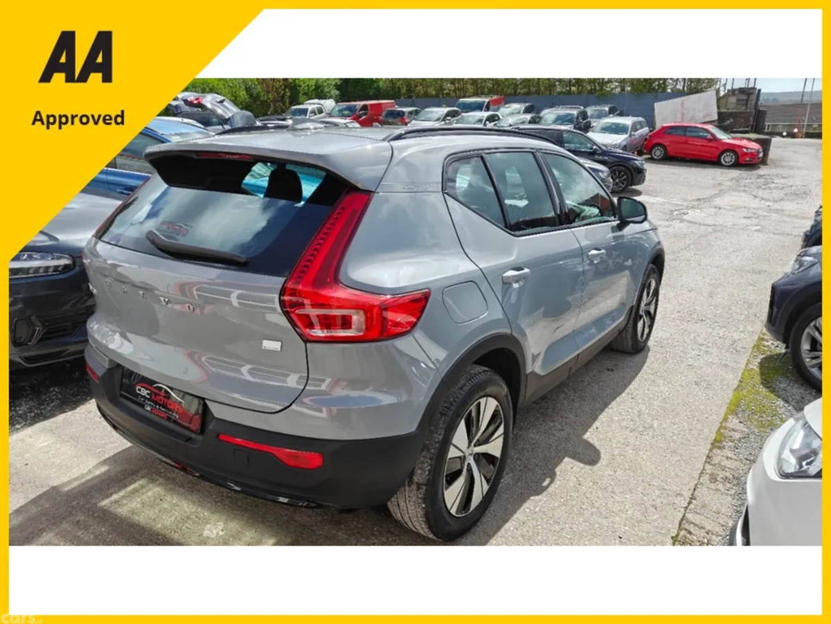 Volvo XC40 SUV, Petrol Plug-in Hybrid, 2023, Grey