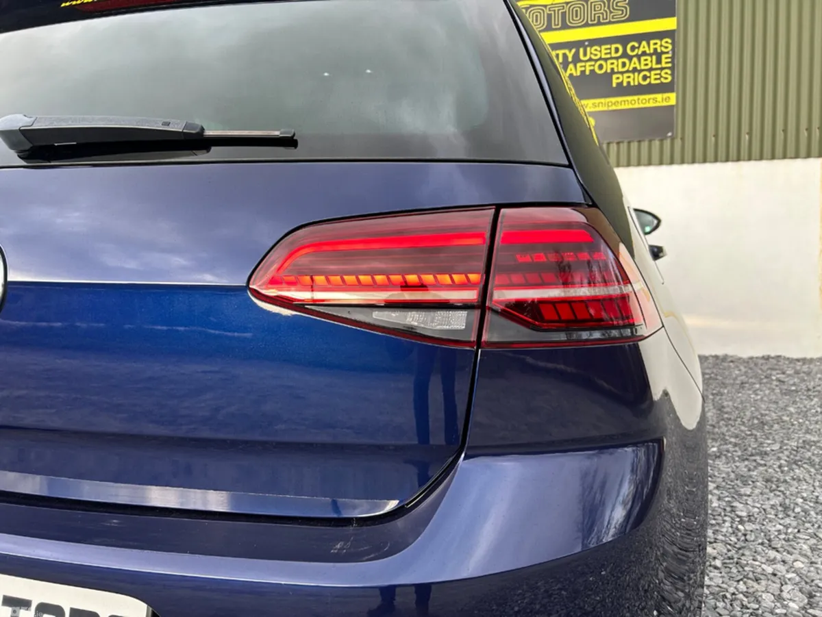 Volkswagen Golf Hatchback, Petrol, 2018, Blue