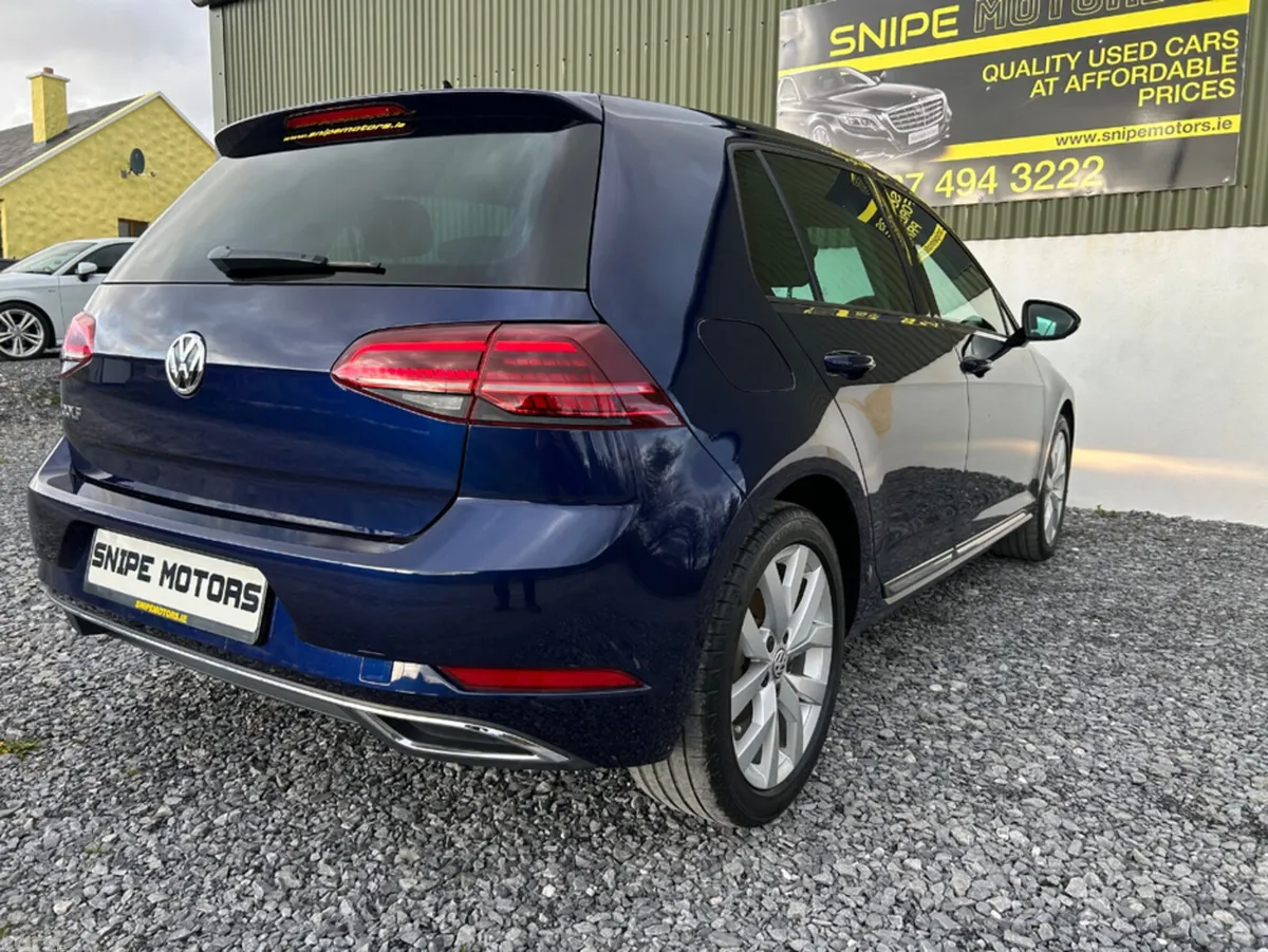 Volkswagen Golf Hatchback, Petrol, 2018, Blue