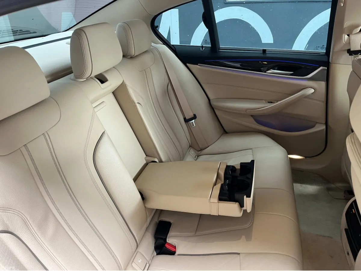 BMW 5-Series Saloon, Petrol Plug-in Hybrid, 2017, White